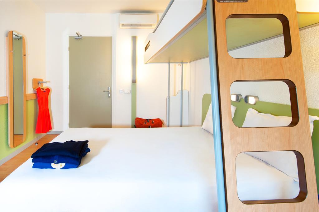 Ibis Budget Редон Екстериор снимка